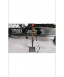 PIED DE LAMPE EN LETAT 