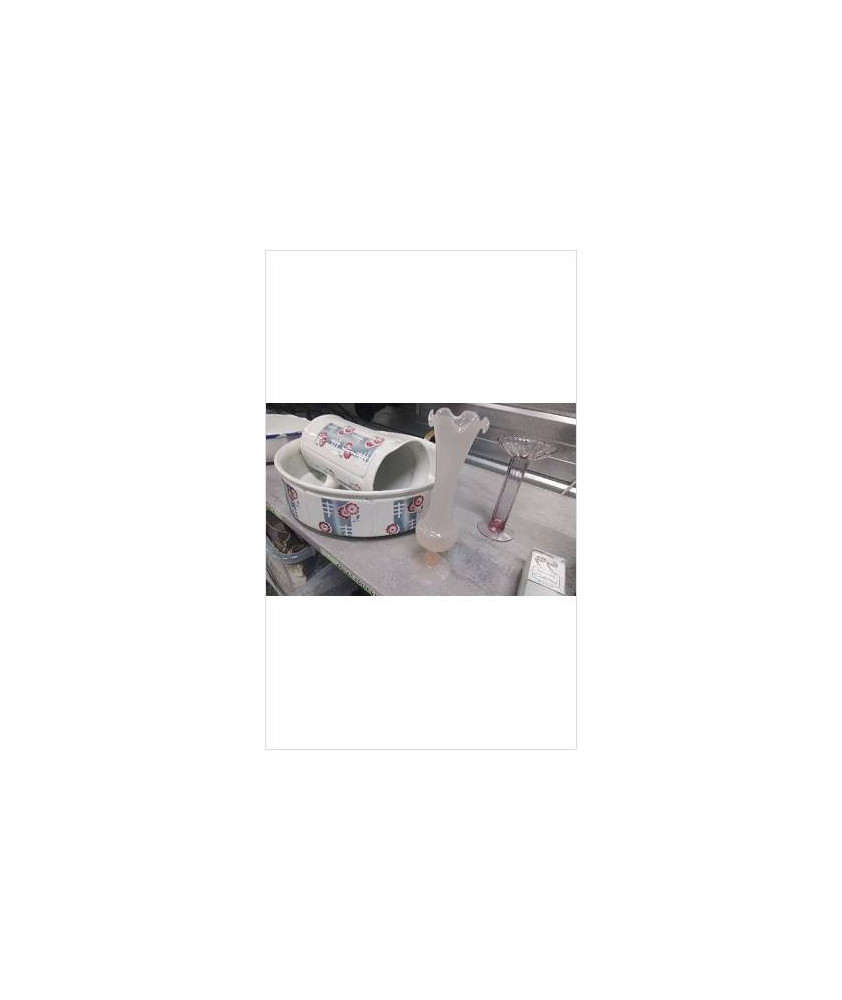 VASE OPALINE ROSE 