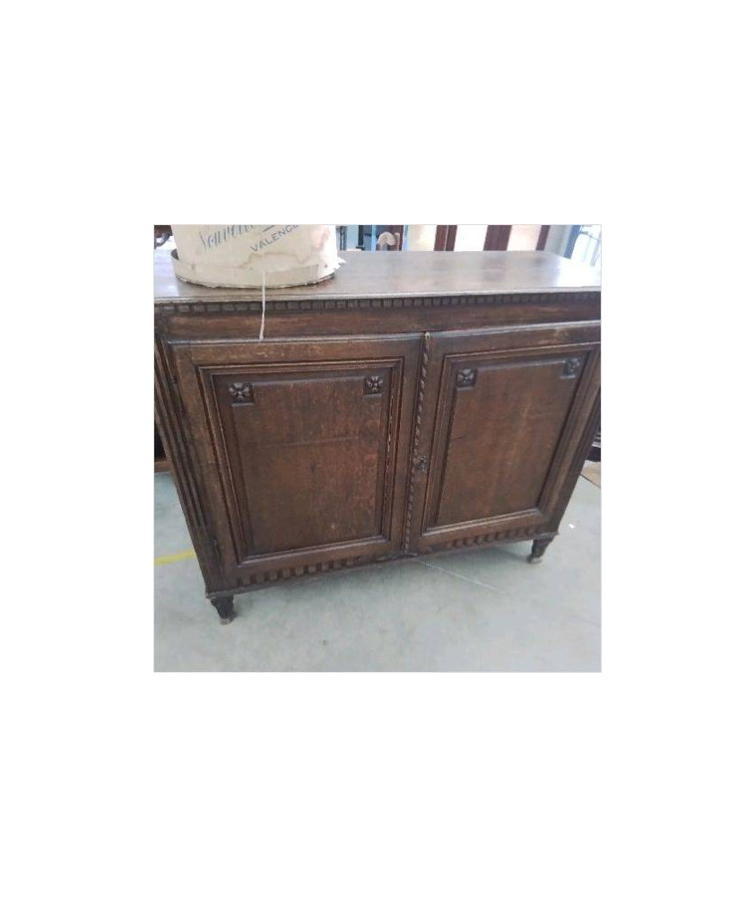 BUFFET 2 PORTES SCULPTÉ 