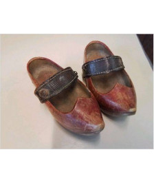 PAIRE DE PETIT SABOT EN BOIS 