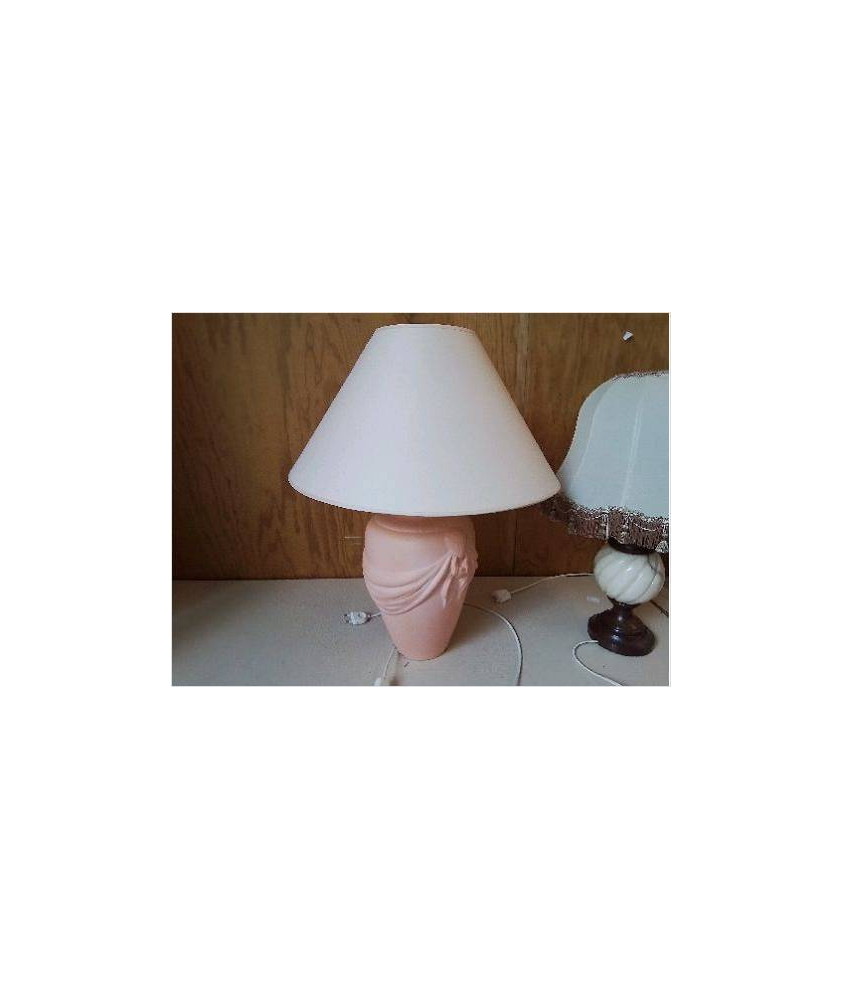 LAMPE ROSE EN TERRE CUITE 