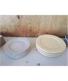 ASSIETTE COTÉ TABLE 
