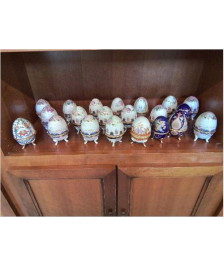OEUF EN PORCELAINE