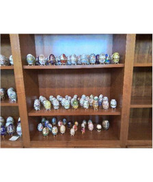 OEUF EN PORCELAINE