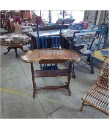 TABLE D’APPOINT EN NOYER 