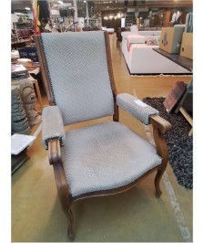 FAUTEUIL A RESTAURER 