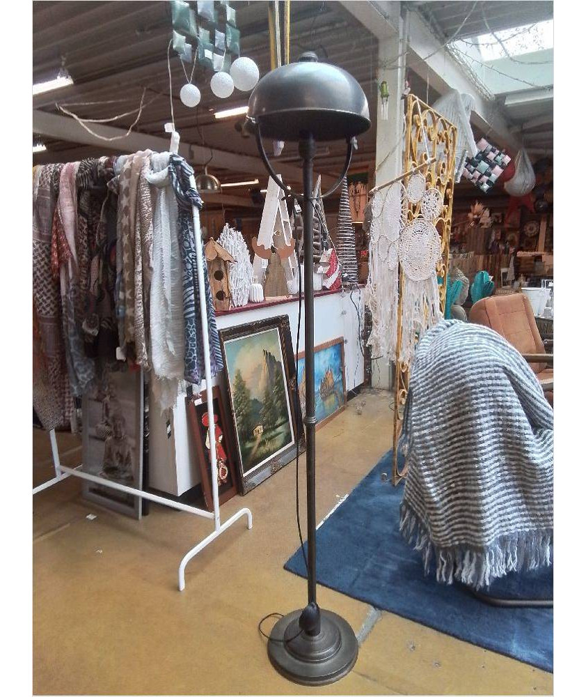 LAMPADAIRE 