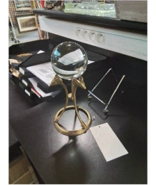 HUANSUN BOULE DE CRISTAL DE PURETÉ SUR PIED LAITON XXE