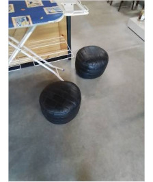 POUF CUIR NOIR ROND 