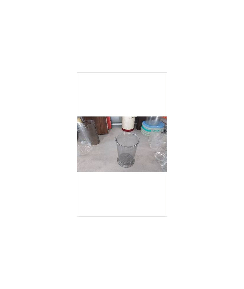 VERRE MESUREUR 