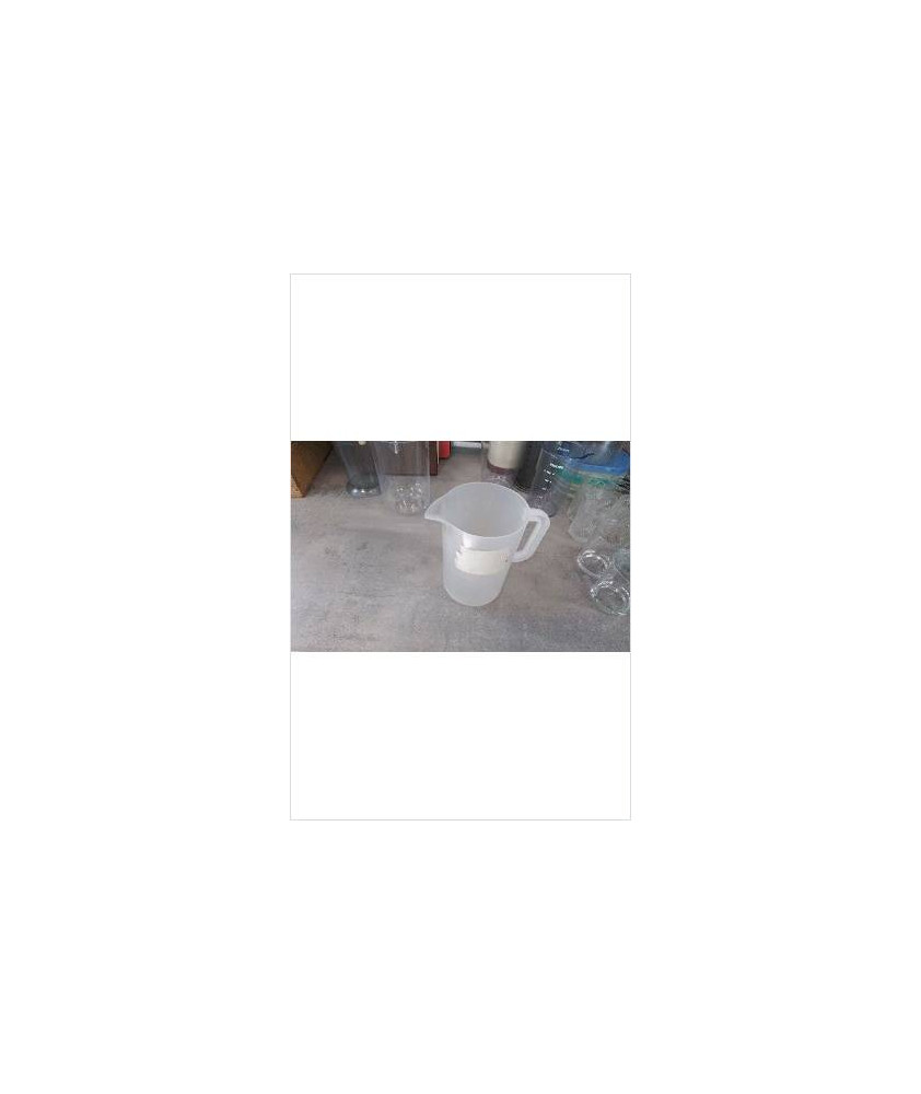 CARAFE PLASTIQUE 