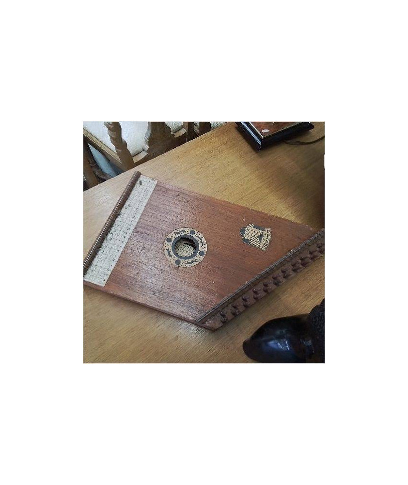 INSTRUMENT DE MUSIQUE CITHARE