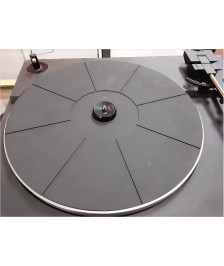 PLATINE VINYLE YAMAHA P200 (MANQUE CHARNIERES DU COUVERCLE)