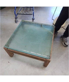 TABLE BASSE DESSUS VERRE