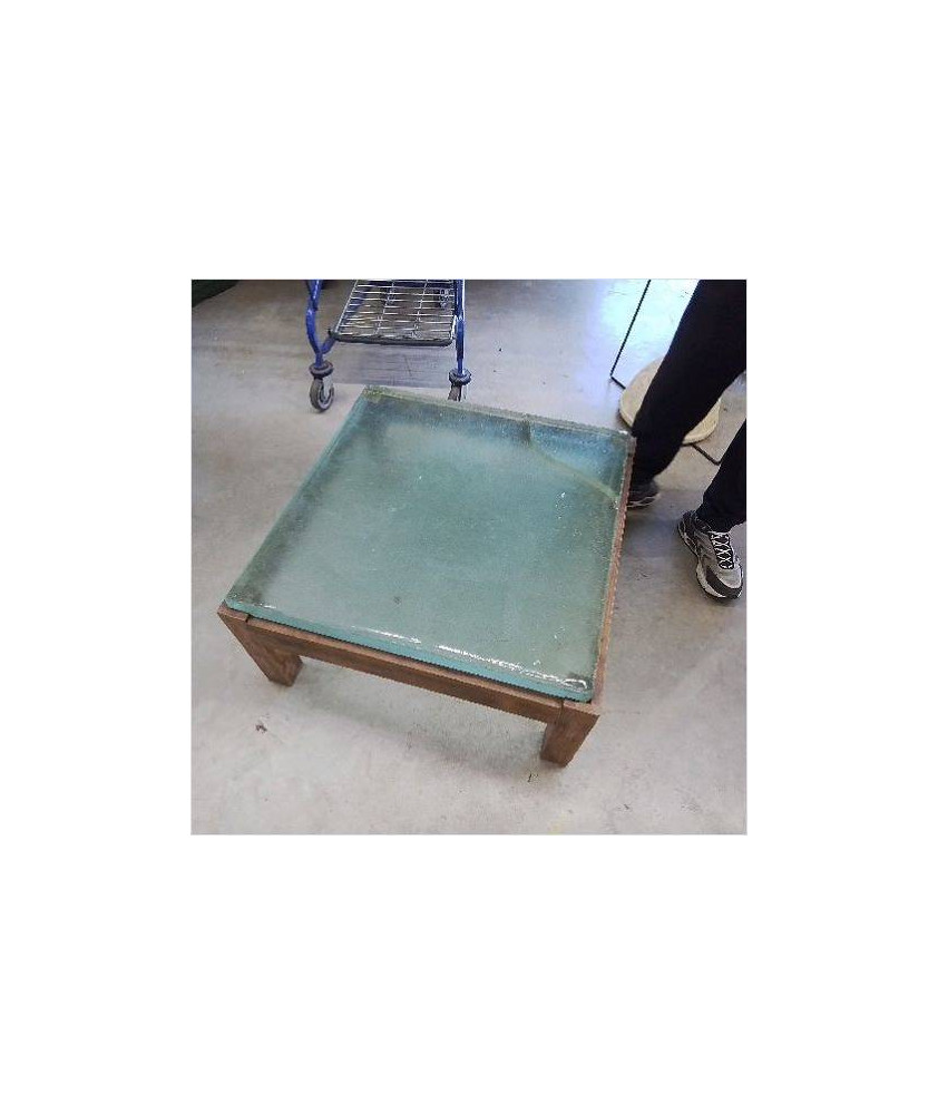 TABLE BASSE DESSUS VERRE