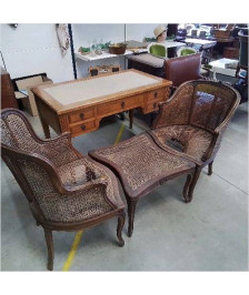 ENSEMBLE CANNAGE 2 FAUTEUILS + TABLE  BASSE EN L’ETAT 