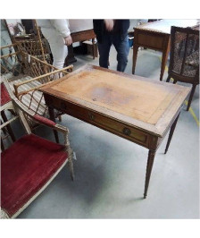 BUREAU  XVI 