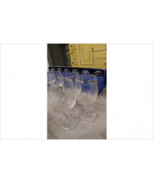 VERRE A PIED LE LOT