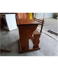 PETIT BUREAU D’ÉCOLIER AVEC SON BANC