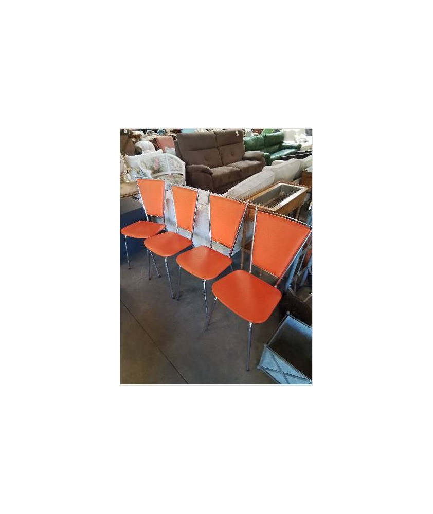 4 CHAISES PIÈTEMENT MÉTAL CHROMÉ ASSISE ET DOSSIER SKAÏ ORANGÉ SOUDEXVINYL ANNÉES 70 4 CHAISES PIÈTEMENT MÉTAL CHROMÉ ASSISE ET DOSSIER SKAÏ ORANGÉ SOUDEXVINYL ANNÉES 70