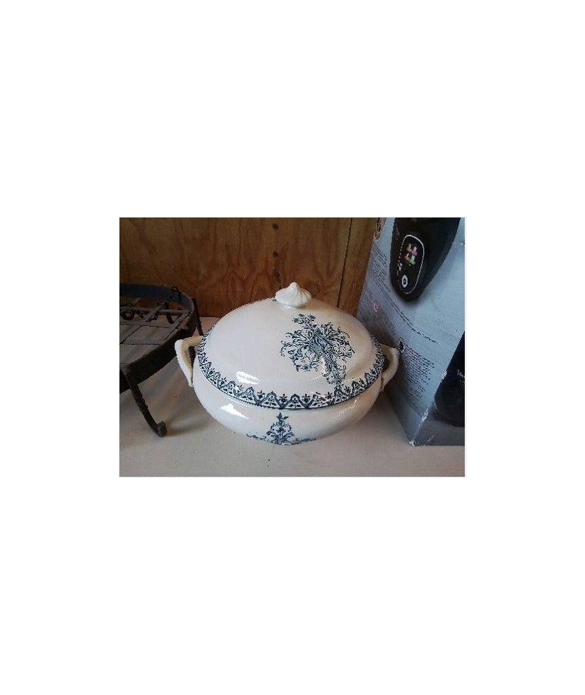 SOUPIÈRE ANCIENNE 