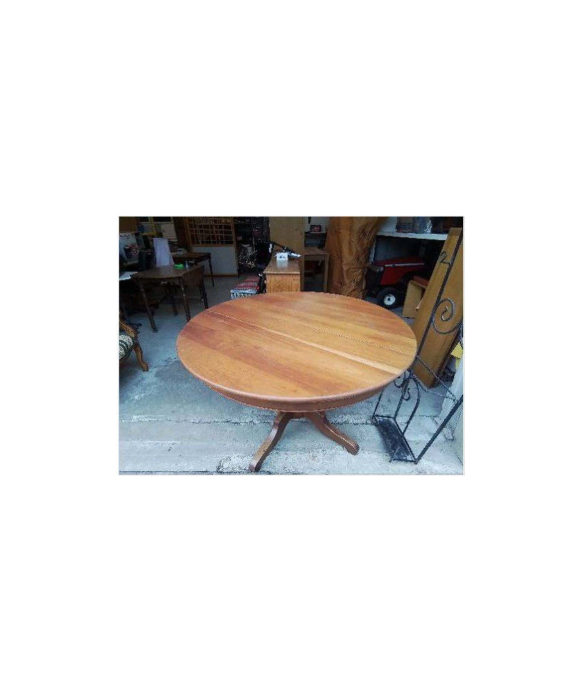 TABLE RONDE AVEC PIED CENTRALE 