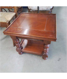 TABLE BASSE CARRÉE 