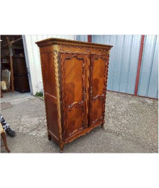 ARMOIRE STYLE REGEANCE 