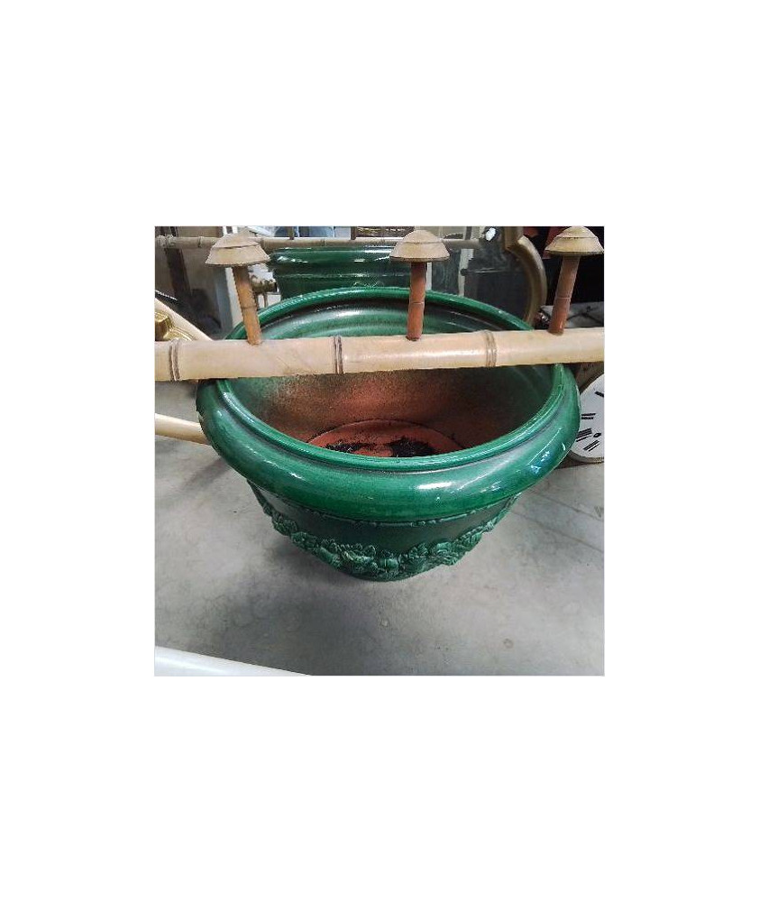 CACHE POT VERT FLEURI