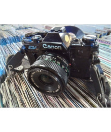 APPAREIL ARGENTIQUE AE1 CANON  OPTIQUE 35MM 1:2.8+FLASH