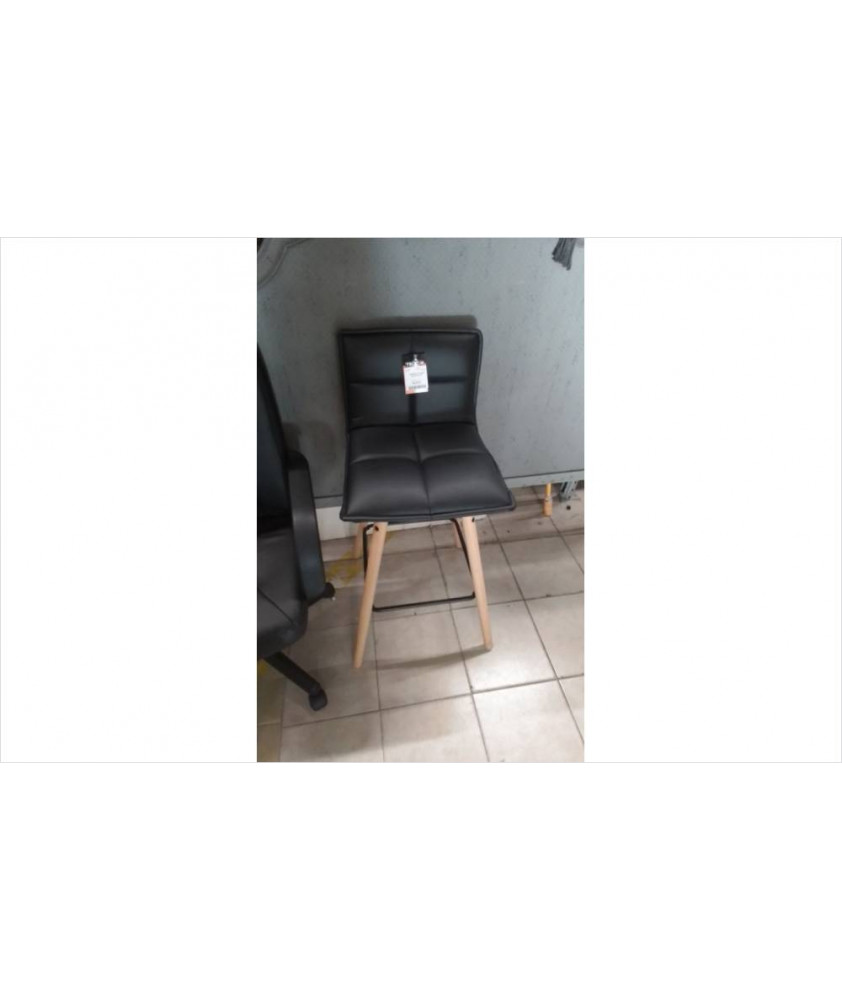 TABOURET DE BAR VENDU EN KIT TABOURET DE BAR VENDU EN KIT