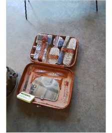 TROUSSE DE TOILETTE ANNÉES 50