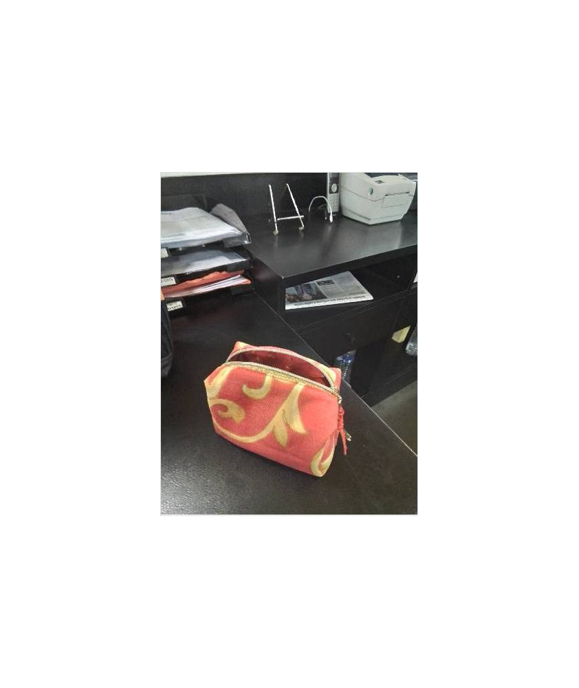 TROUSSE ROUGE ET OR