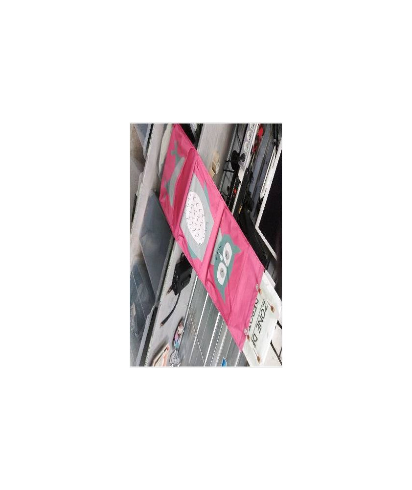 RANGEMENT TISSU ROSE A SUSPENDRE 