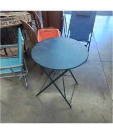 TABLE DE JARDIN METAL VERT 