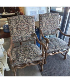 PAIRE FAUTEUILS STYLE LOUIS XIII