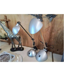 LAMPE GRISE DE BUREAU 
