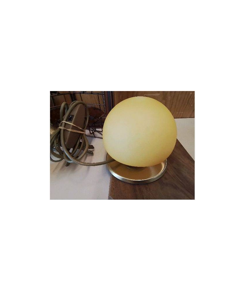 LAMPE GLOBE