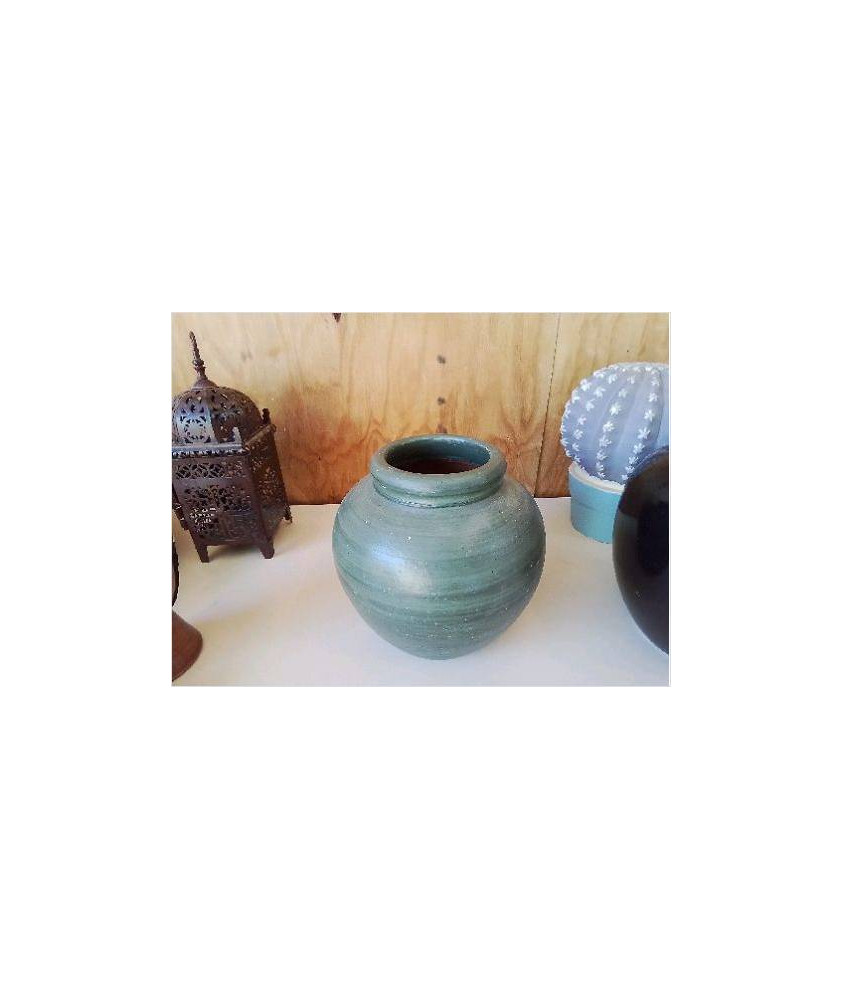 VASE VERT EN TERRE CUITE 