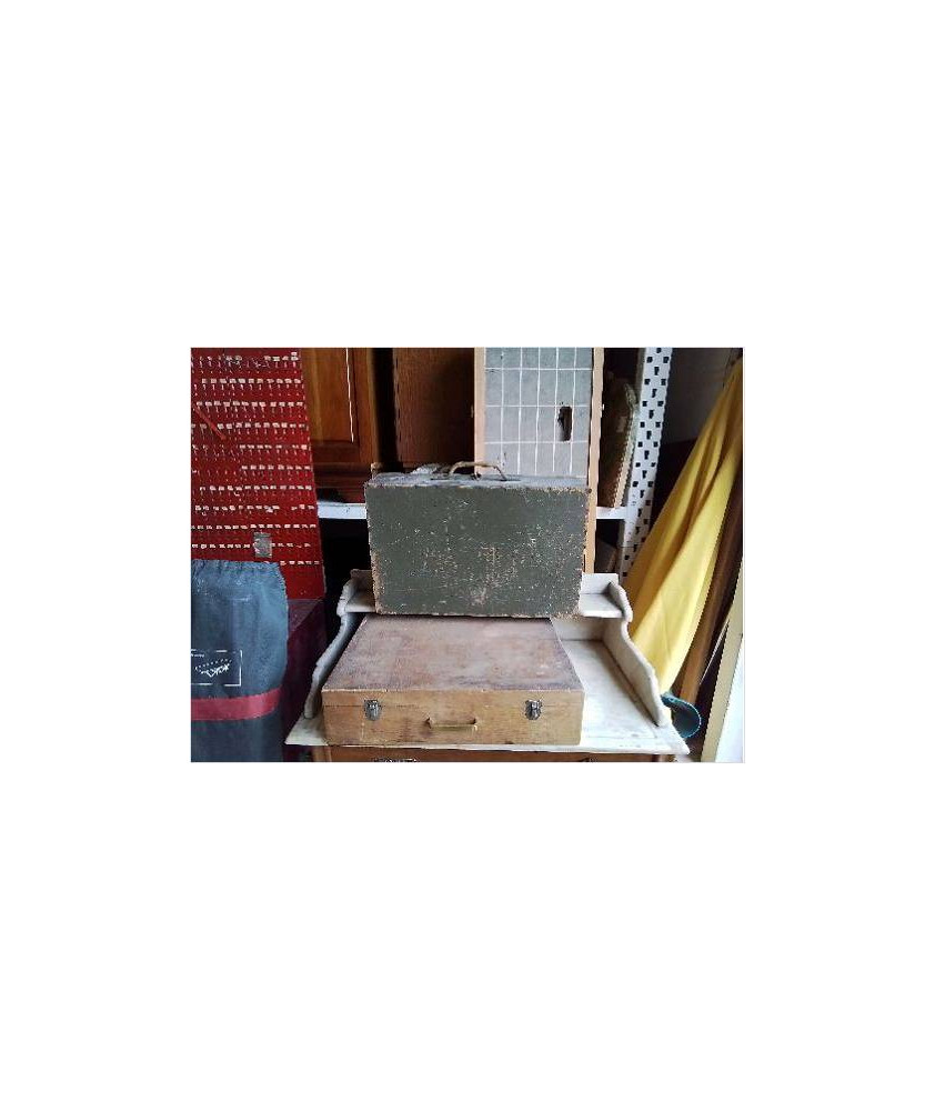 VALISE EN BOIS 