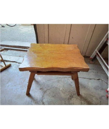 TABOURET EN CHÊNE 