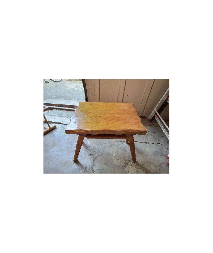 TABOURET EN CHÊNE 