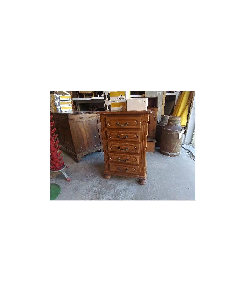 CHIFFONIER DE STYLE RUSTIQUE