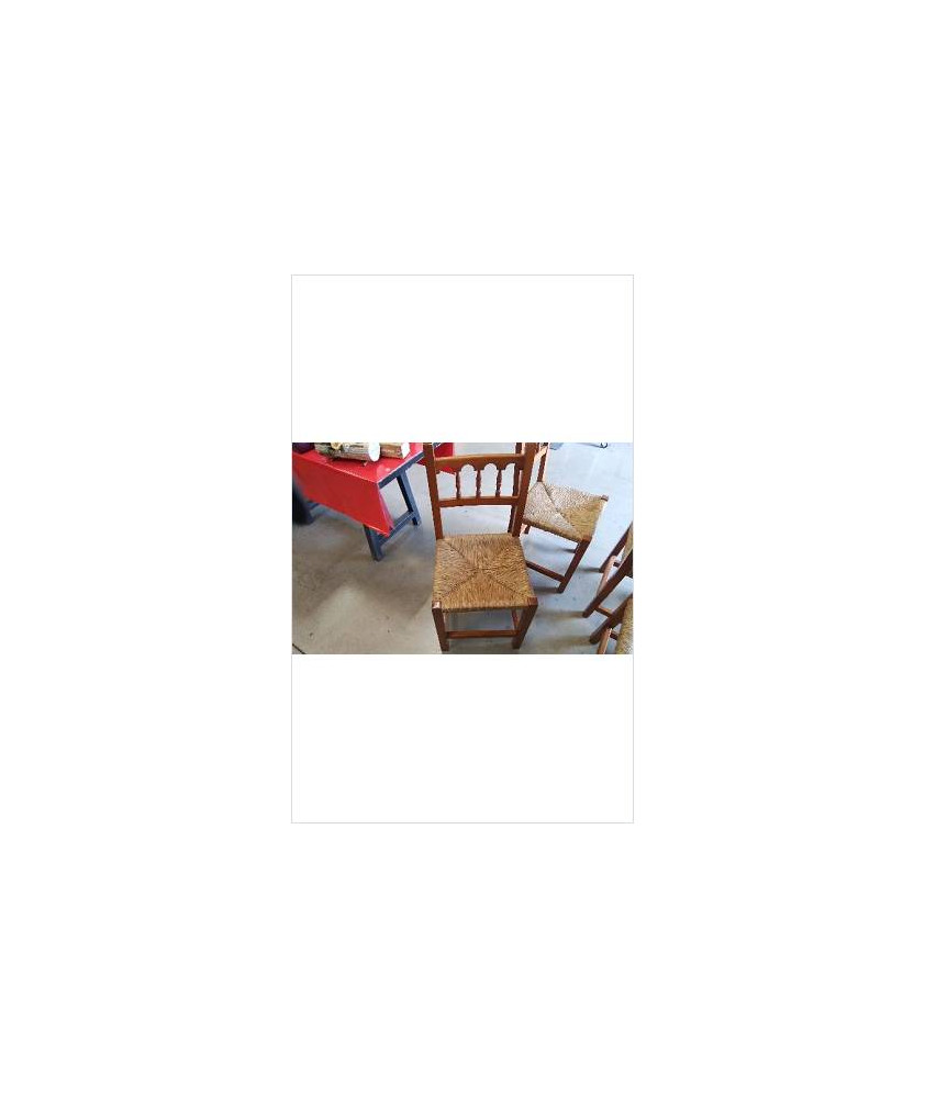 CHAISE PAILLEE 