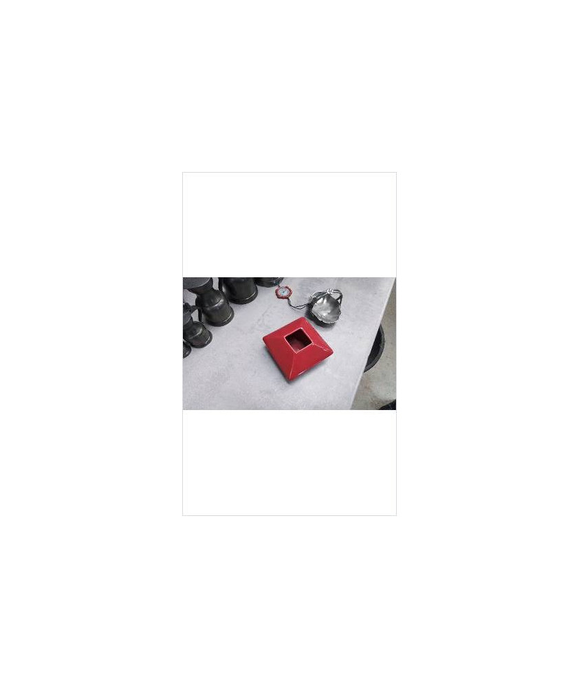 BIBELOT ROUGE