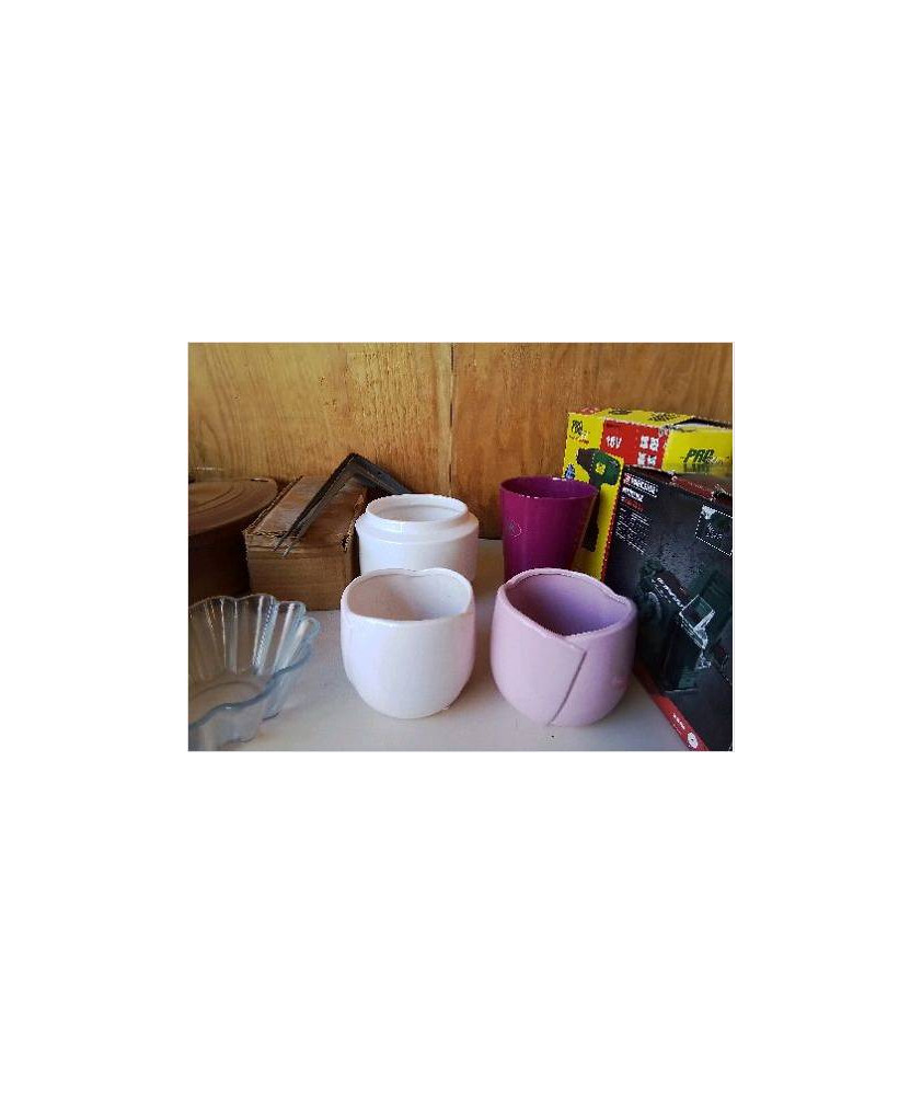 CACHE POT 