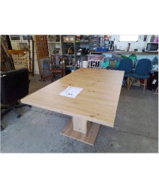 TABLE MODERNE 