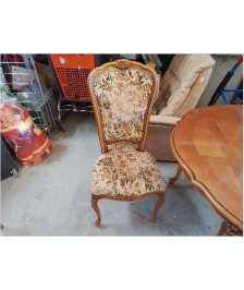 CHAISE TAPISSÉ MOTIF FLORAL 