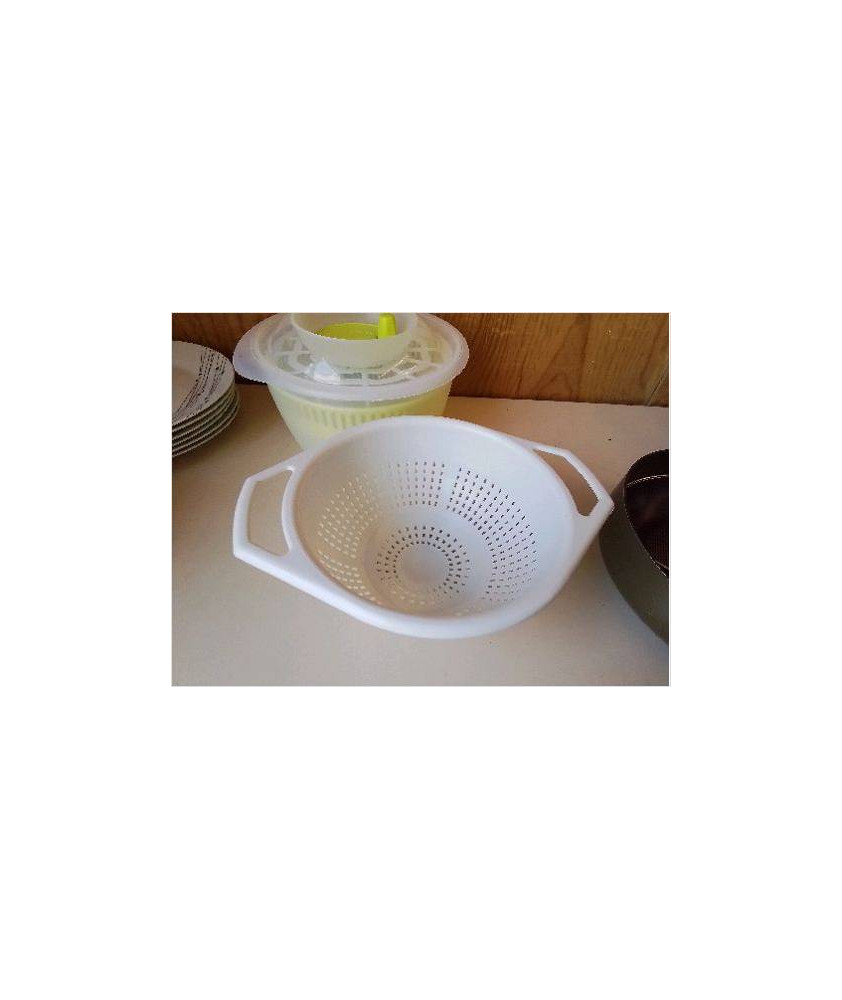 ÉGOUTTOIR EN PLASTIQUE 