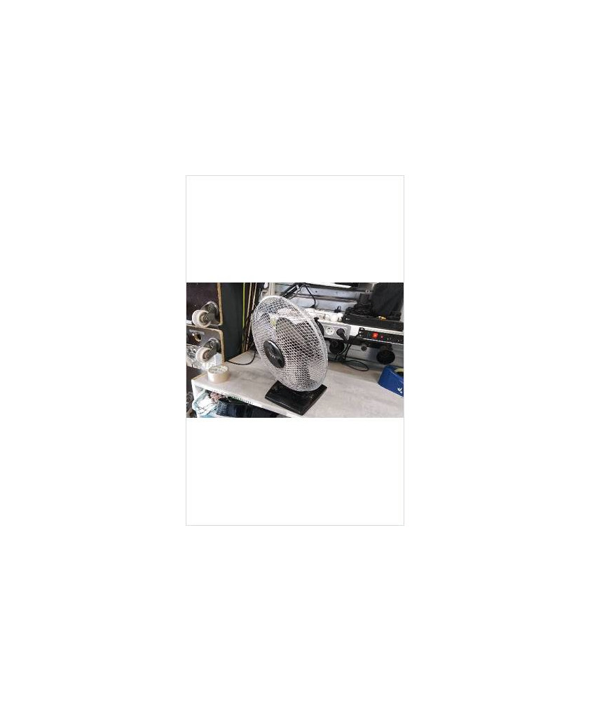 VENTILATEUR AEG EN LETAT ( OSCILLE TOUJOURS) 
